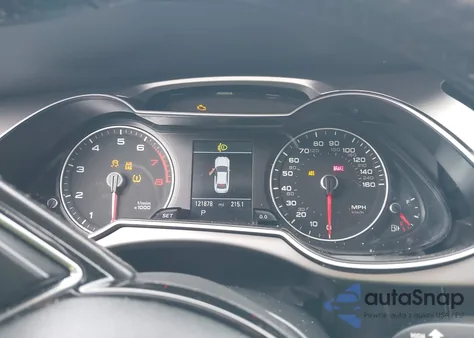 2015 Audi A4 2.0T Premium из США, поврежденный, VIN WAUFFAFL0FN004347